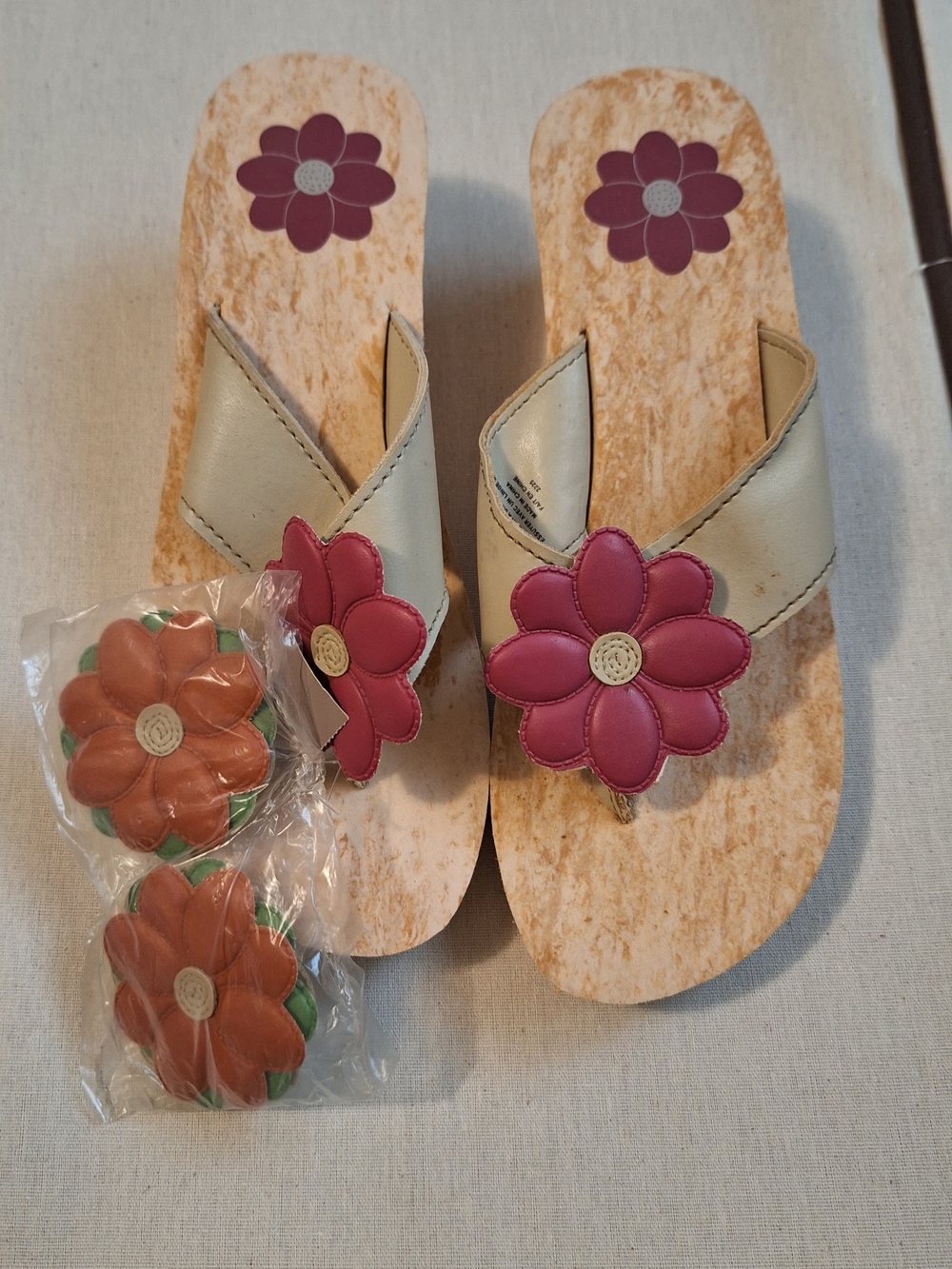 Cream Floral Slide Sandals with Pink Flower Accent
